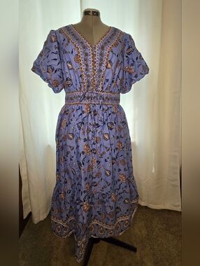 Midi Dress With Puff Sleeves And Pockets